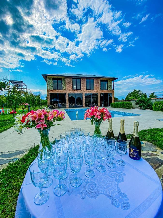 Chateau Iqaltʼo Exterior foto